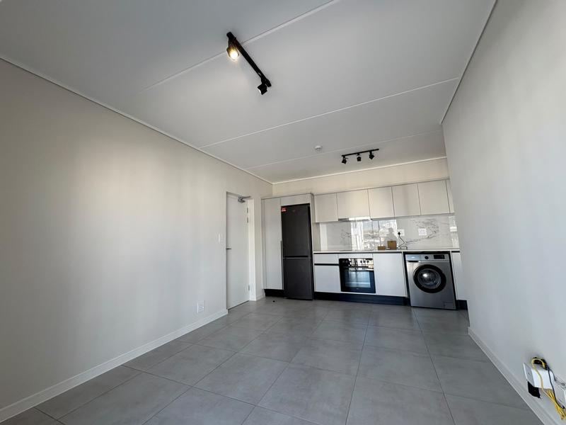 To Let 1 Bedroom Property for Rent in Sandown Western Cape